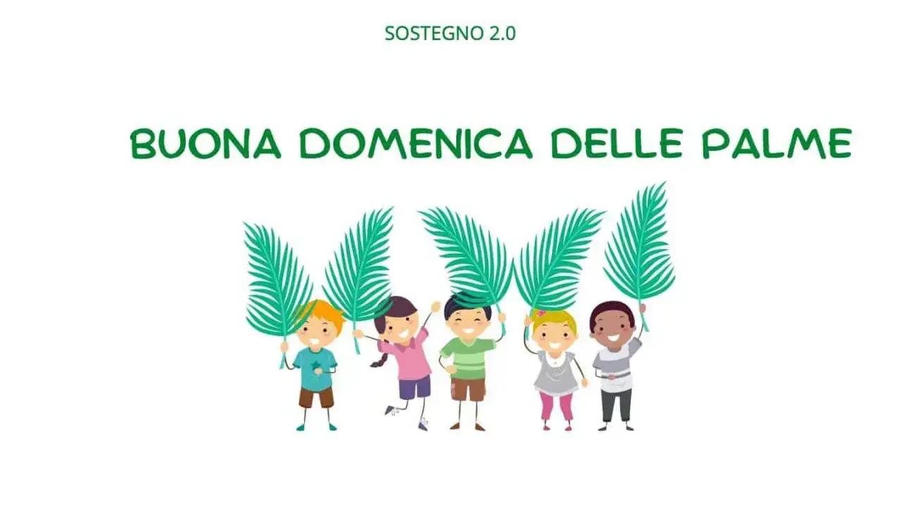 Bambini felici celebrano la Domenica delle Palme con rami verdi, un modo semplice per spiegare la festa ai pi&ugrave; piccoli.